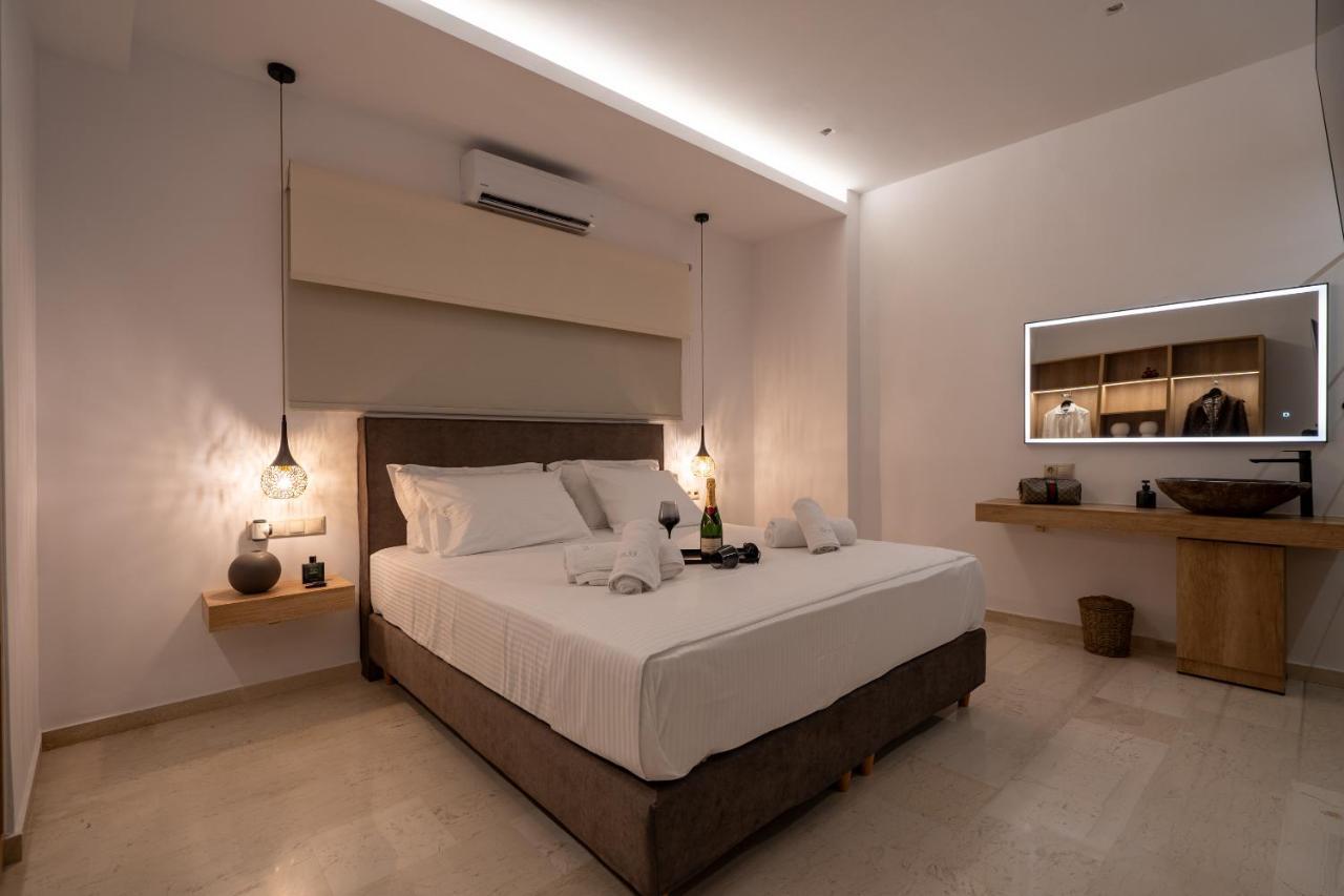 Luxury Suite In Downtown Heraklion  Bagian luar foto