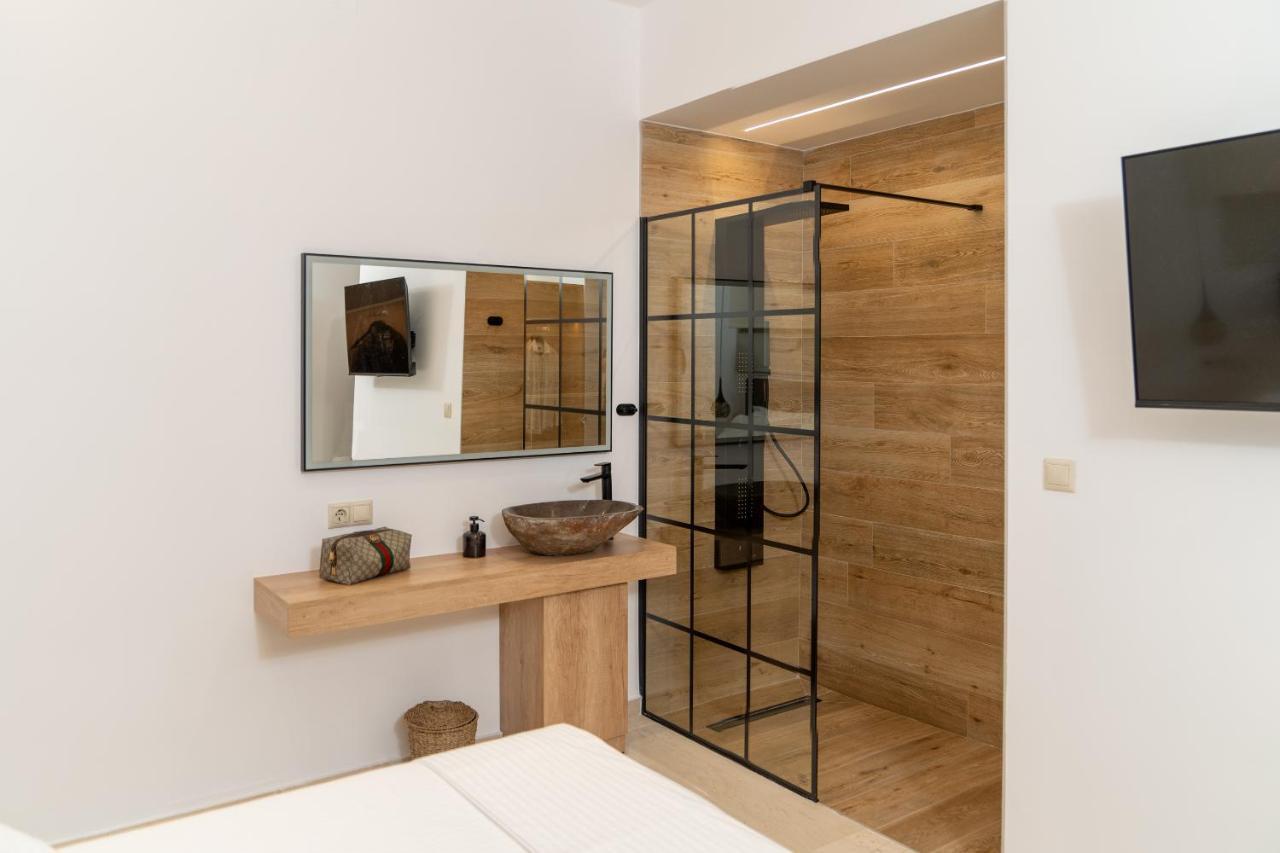 Luxury Suite In Downtown Heraklion  Bagian luar foto