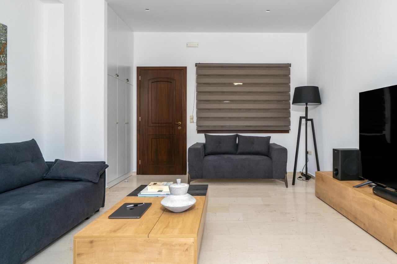 Luxury Suite In Downtown Heraklion  Bagian luar foto