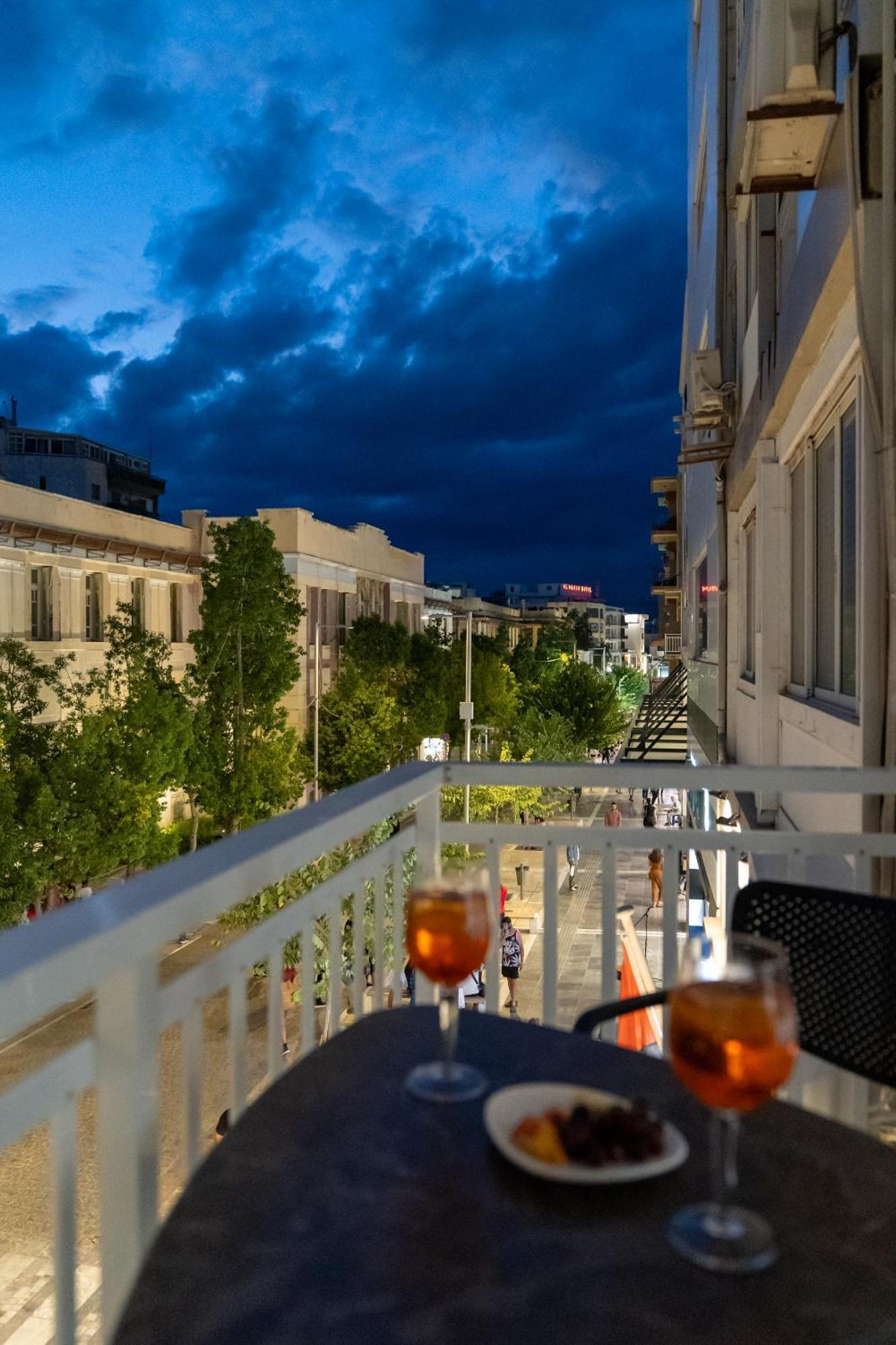 Luxury Suite In Downtown Heraklion  Bagian luar foto