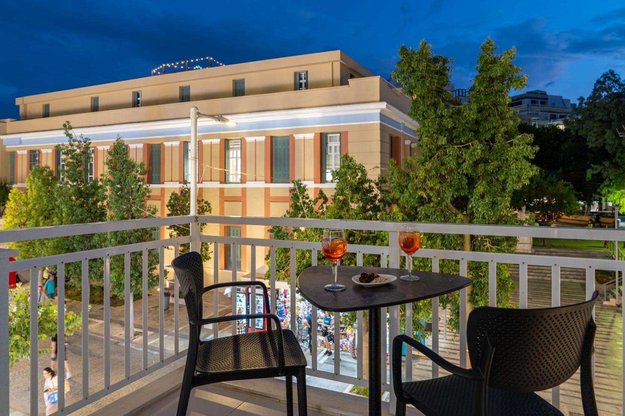 Luxury Suite In Downtown Heraklion  Bagian luar foto