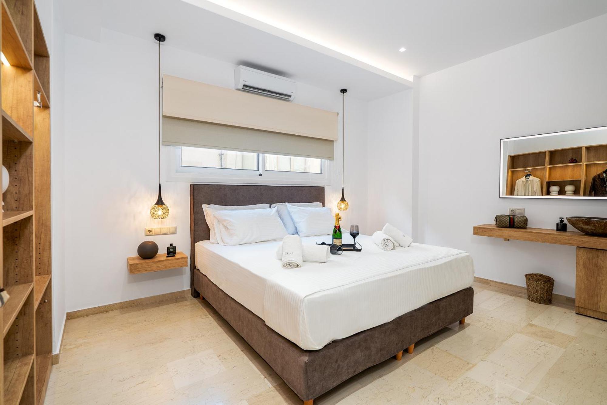 Luxury Suite In Downtown Heraklion  Bagian luar foto